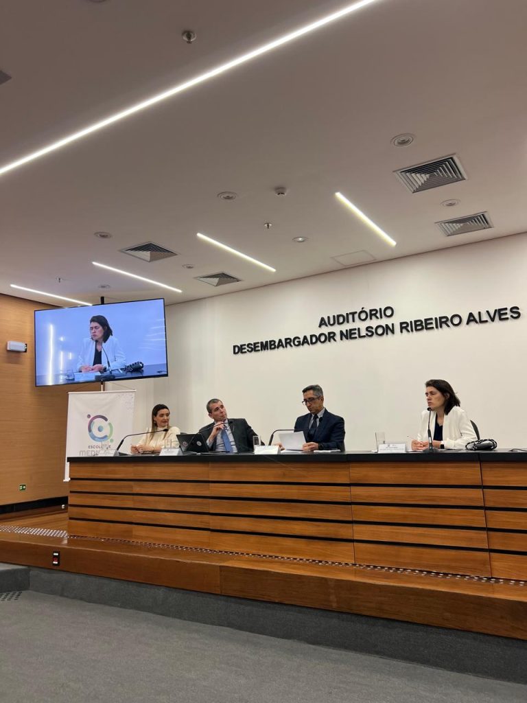 Professora Cátia Marques Cebola participa da I Reunião da Comissão Temática: Estudos Comparados em Resolução de Disputas
